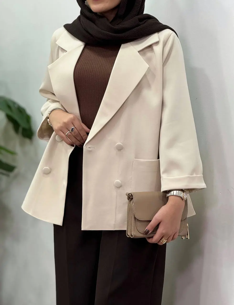 مانتو کتی آیسو مایا